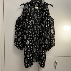 LF Dream Catcher Cold shoulder Open Shirt